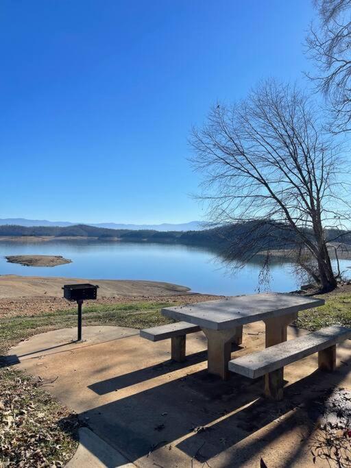 Charming House In Sevierville Family Friendly Quiet Location Close To Wilderness Exterior photo